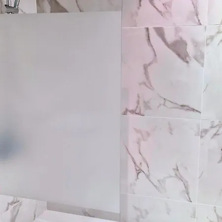 L'ambre - Moderne - Equipe - Douche Apartamento *