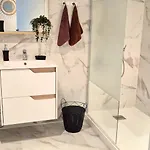 L'ambre - Moderne - Equipé - Douche Appartamento Lourdes